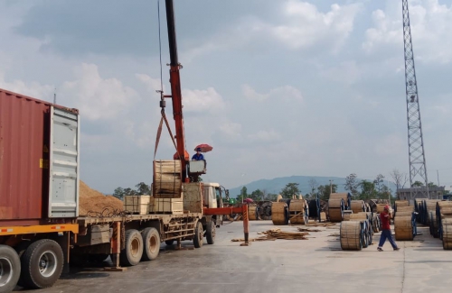 Dự án vận chuyển Nhập thiết bị nhà xưởng cho nhà máy Giấy của tập đoàn Giấy Thâm Quyến tại Lào