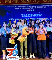 TALK SHOW: KHỞI NGHIỆP CÙNG SINH VIÊN NGOẠI NGỮ – CƠ HỘI & THỬ THÁCH